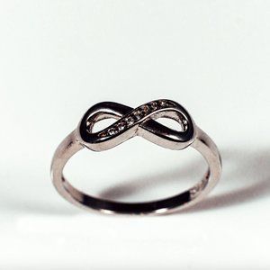 Sterling Silver Infinity Cubic Zirconia Accent Ring Size 6